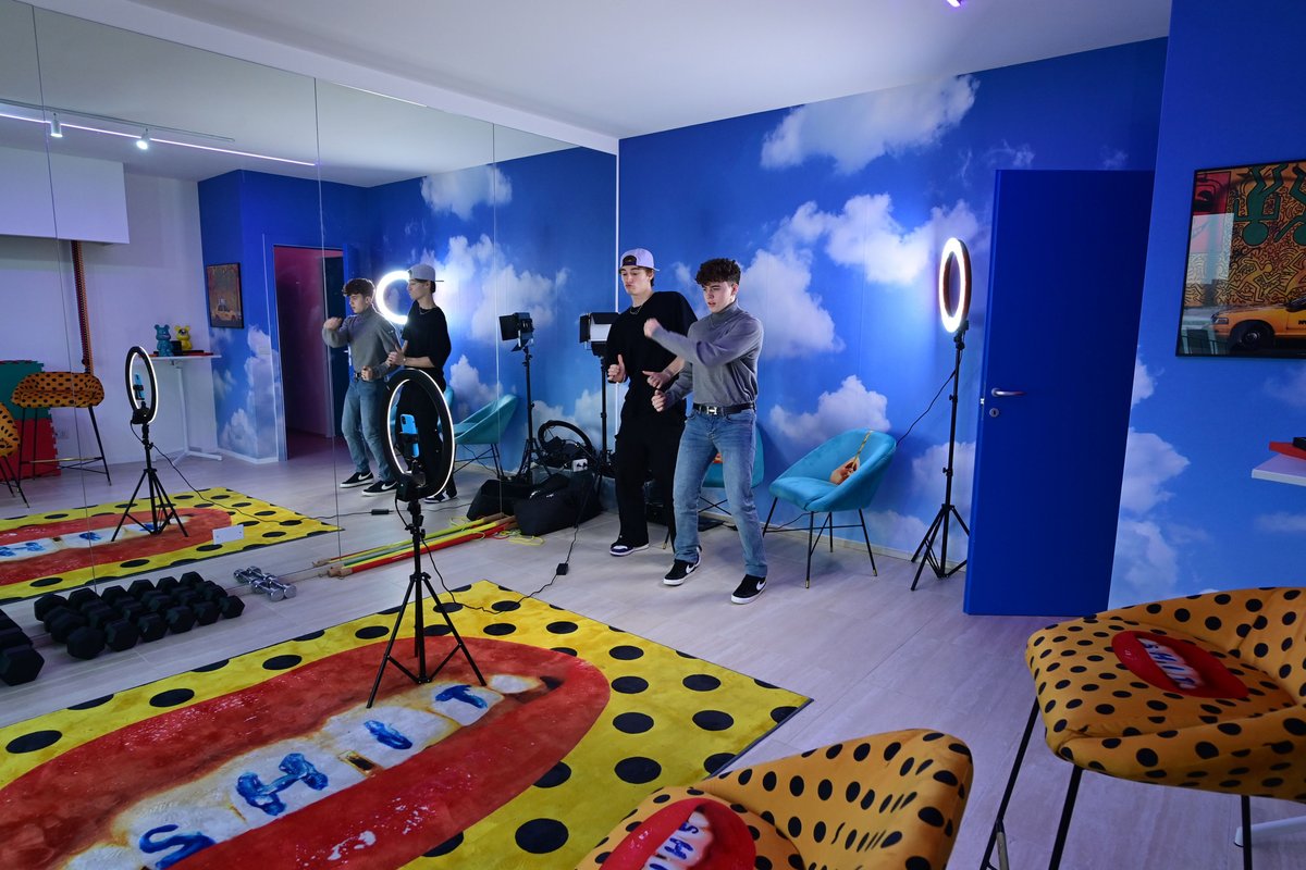 Сошиал медиа дээрх шинэ трендүүд: TikTok, Instagram болон X-ийн хамгийн сүүлийн үеийн мэдээ