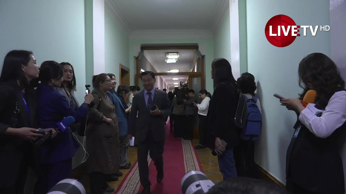 🔴LIVE: УИХ-ын дарга Д.Амарбаясгалан өөрийн хүсэлтээр чөлөөлөгдөх хүсэлтээ өглөө