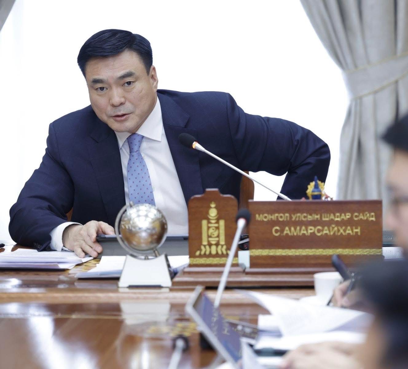 Шадар сайд С.Амарсайхан  Г.Занданшатарын Засгийн газраас гарч байгаагаа мэдэгдлээ