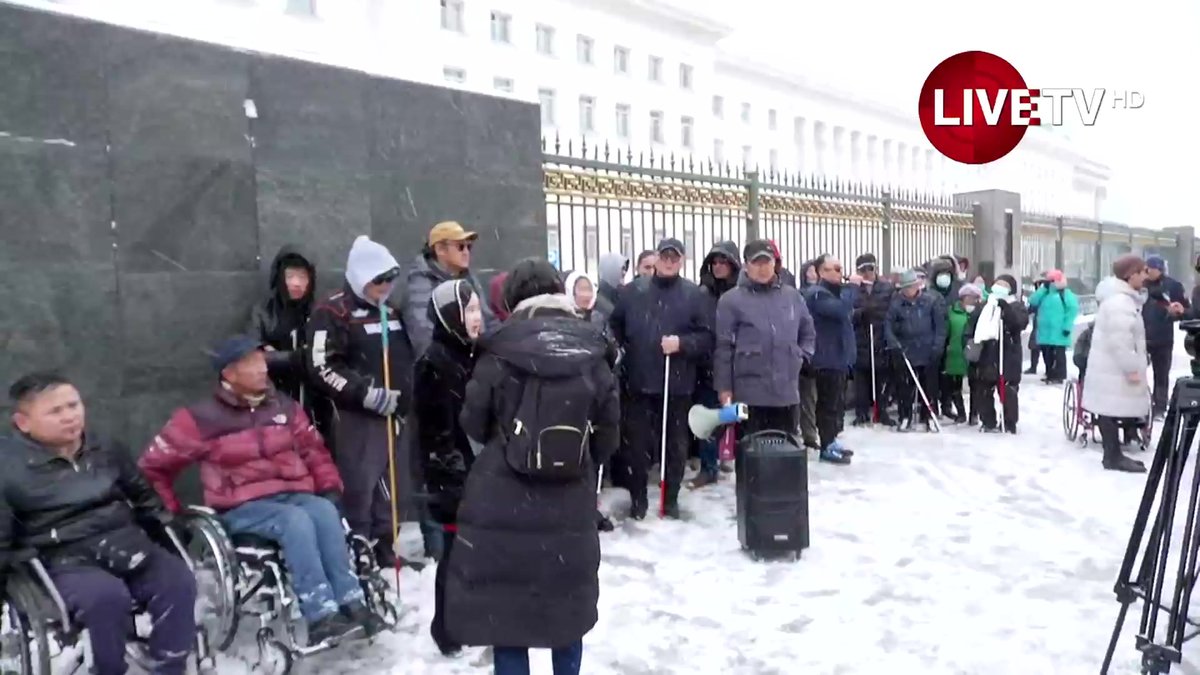 🔴Хөгжлийн бэрхшээлтэй иргэд: Зургаан ширхэг талх авах хэмжээний мөнгөөр тэтгэмжийг нэмэгдүүлж байгаа нь доромжлол