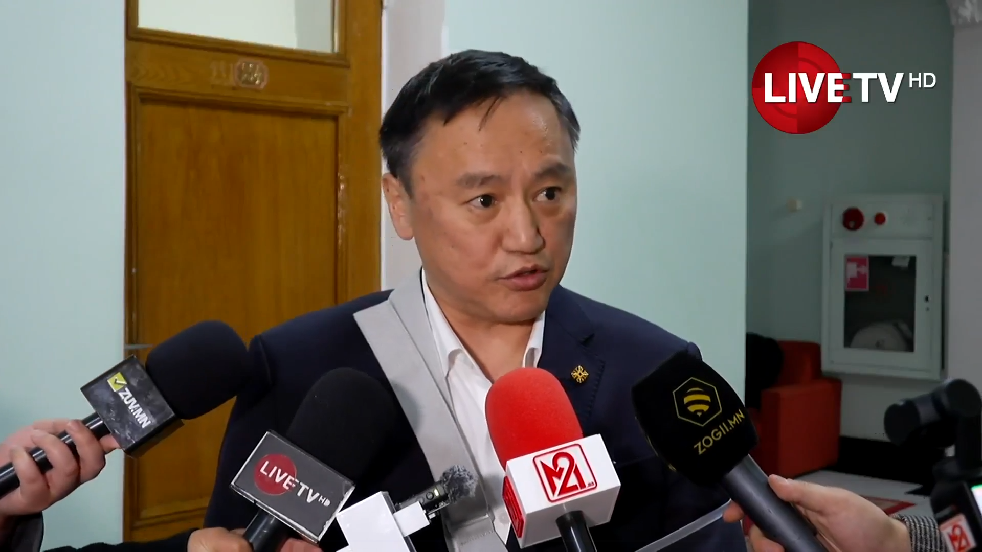 🔴Ж.Чинбүрэн: Маргааш эмч нартайгаа хэлэлцээр хийнэ. 2026 онд цалинг үe шаттайгаар нэмнэ