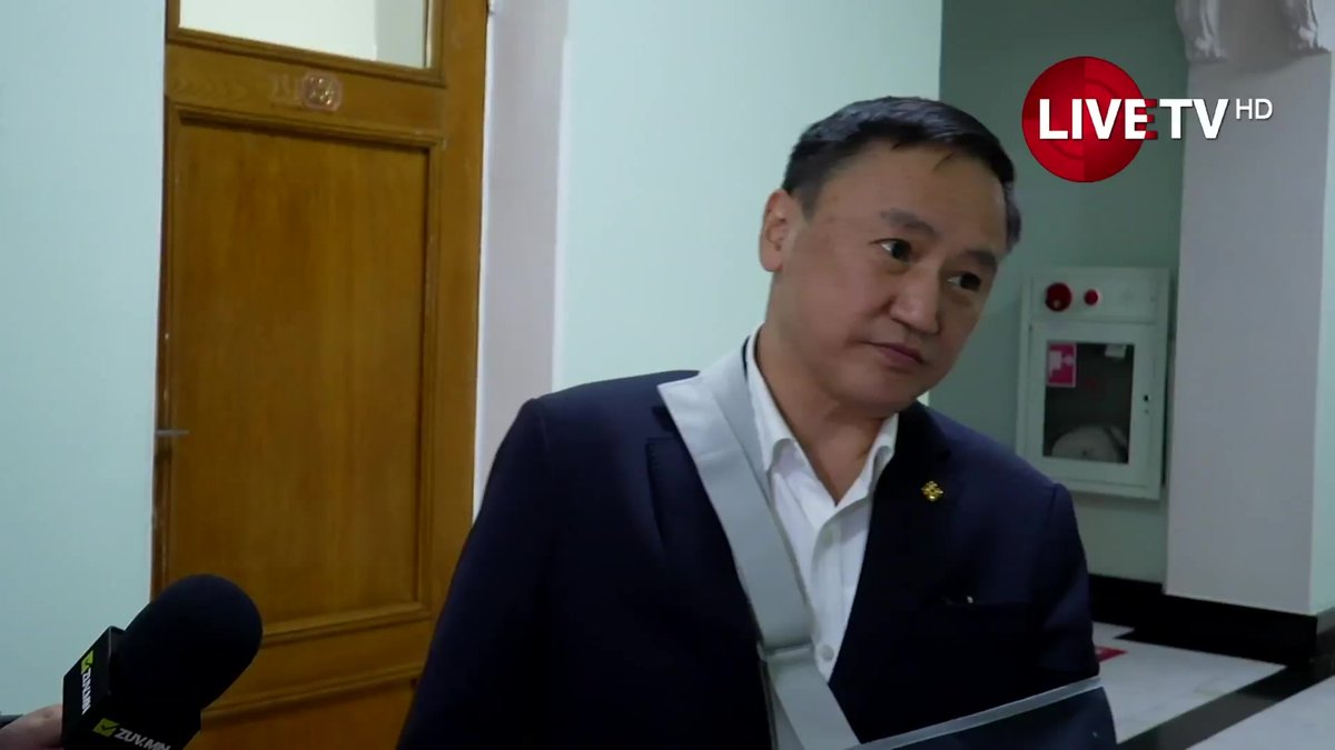 🔴Ж.Чинбүрэн: Маргааш эмч нартайгаа хэлэлцээр хийнэ. 2026 онд цалинг үe шаттайгаар нэмнэ