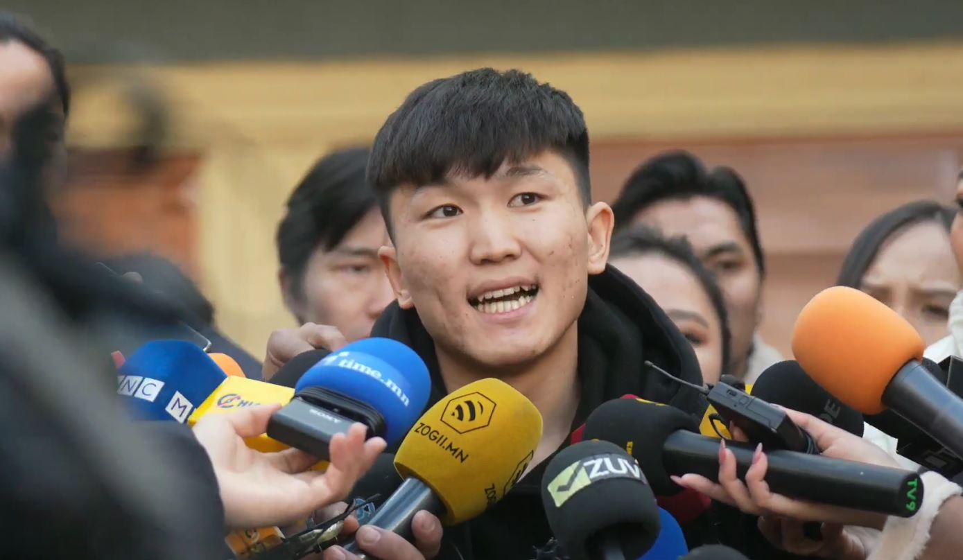 “Ноорог”-ийн О.Уламсайхан юунаас болж хөршдөө хутгалуулав