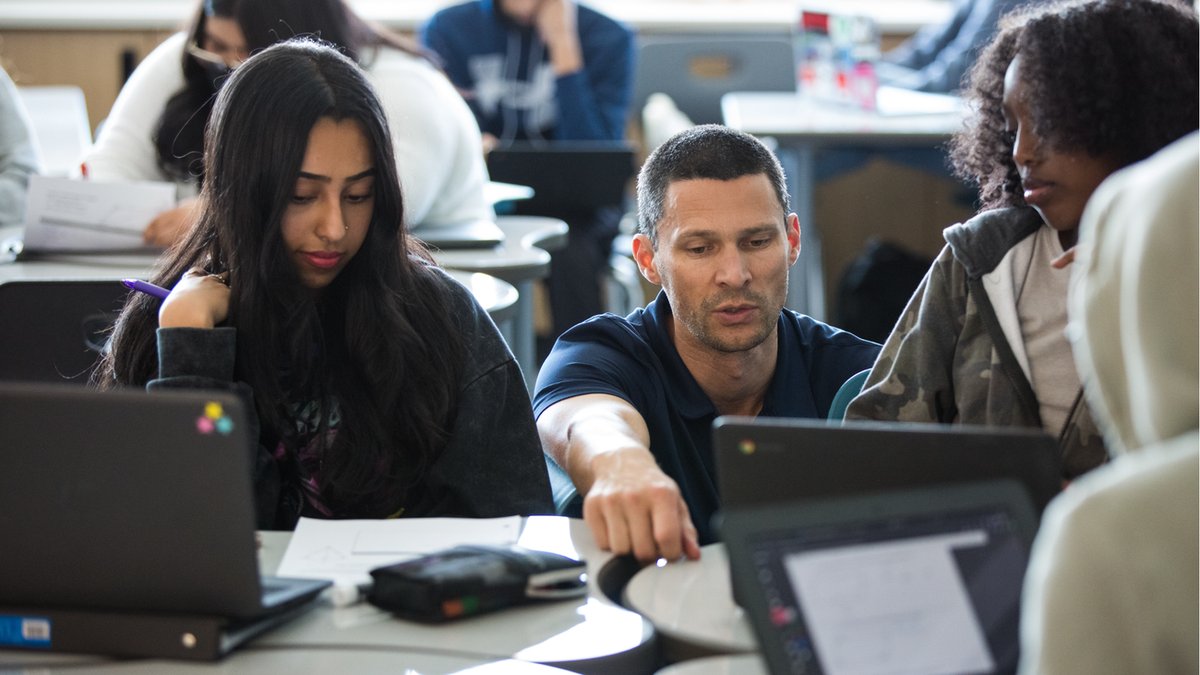 Үндэсний Боловсролын Өдөрт хиймэл оюун ухааны үүрэг онцлогдлоо