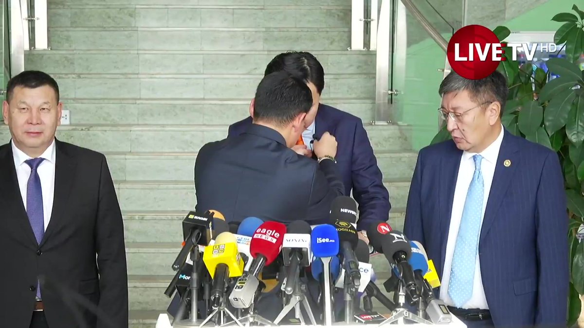 🔴МАН-ын дарга Н.Учрал, МАН-ын ЕНБД Я.Содбаатар нар мэдээлэл хийж байна