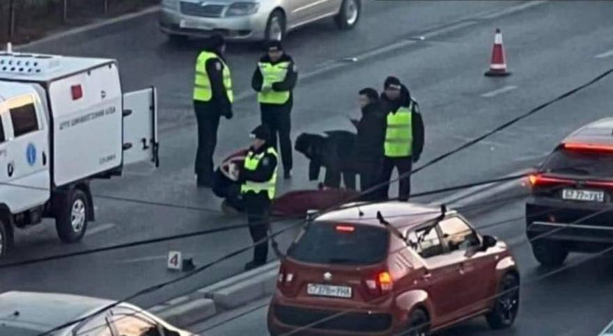 Гарцгүй газраар гарч явсан иргэнийг дайрч хөнөөжээ