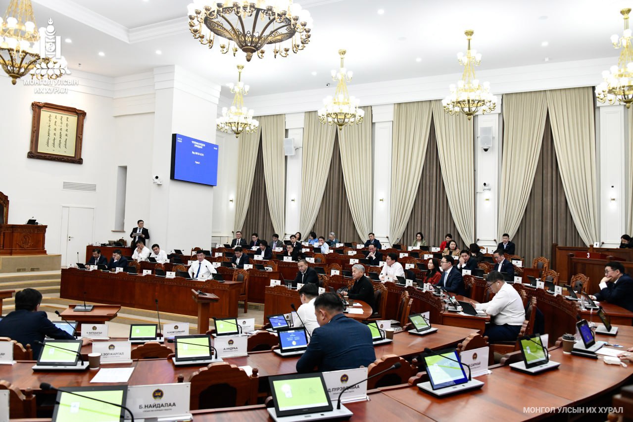 Монгол Улсыг хөгжүүлэх ирэх таван жилийн үндсэн чиглэлийг батлав