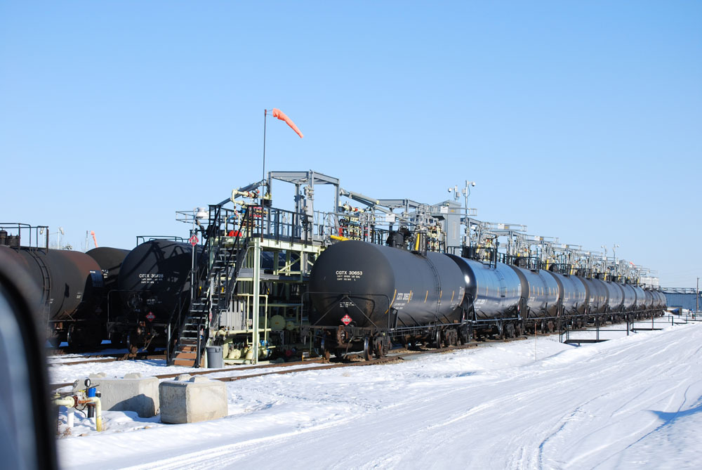 ОХУ-аас шатахууны нийлүүлэлтийг нэмэгдүүлж, энэ сарын худалдан авалтыг баталгаажуулжээ