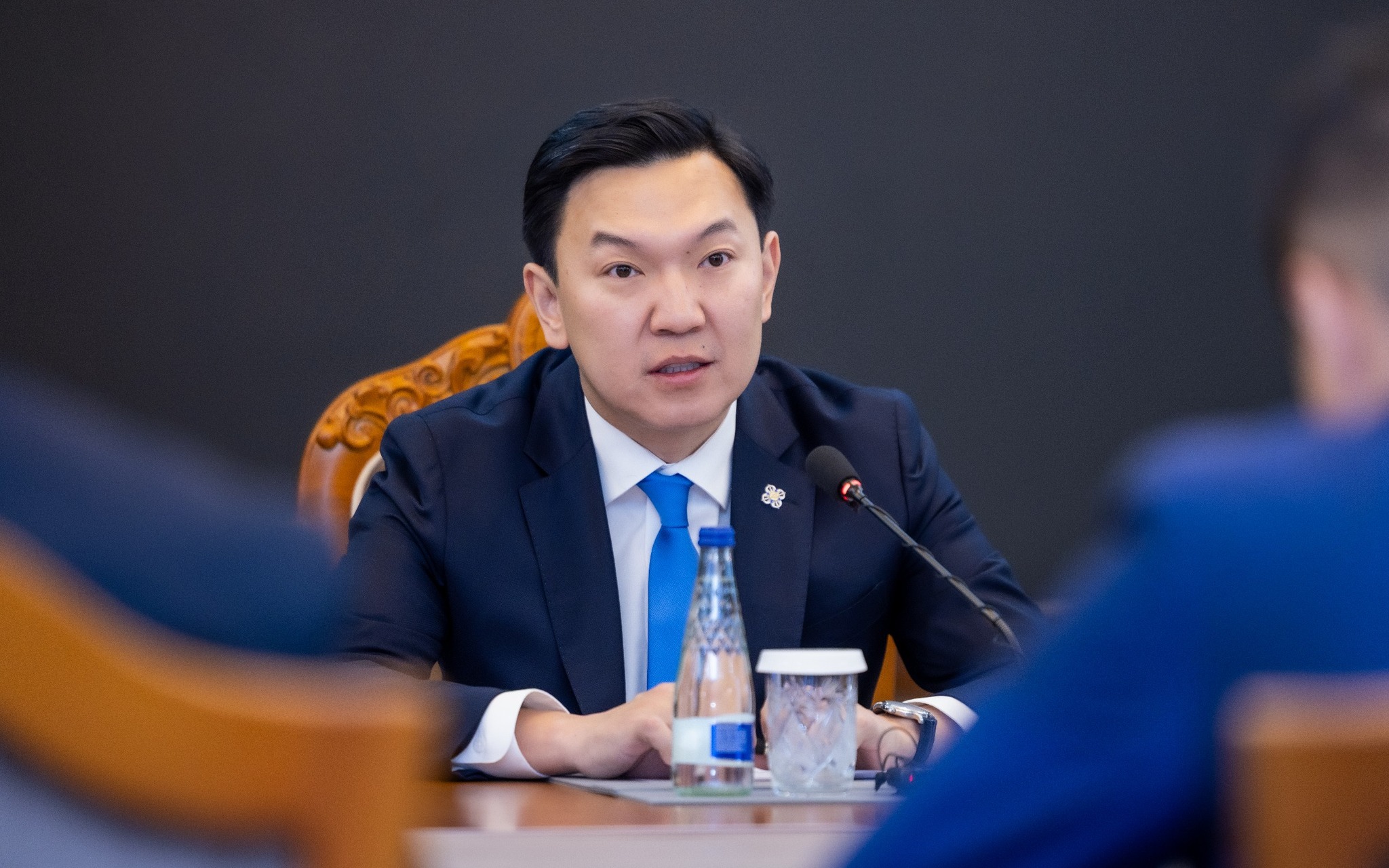 Н.Учрал: 18 сараар тэтгэврийн зээл авсан ахмадуудын зээлийн хугацааг 36 сар хүртэл сунгахаар ойлголцлоо