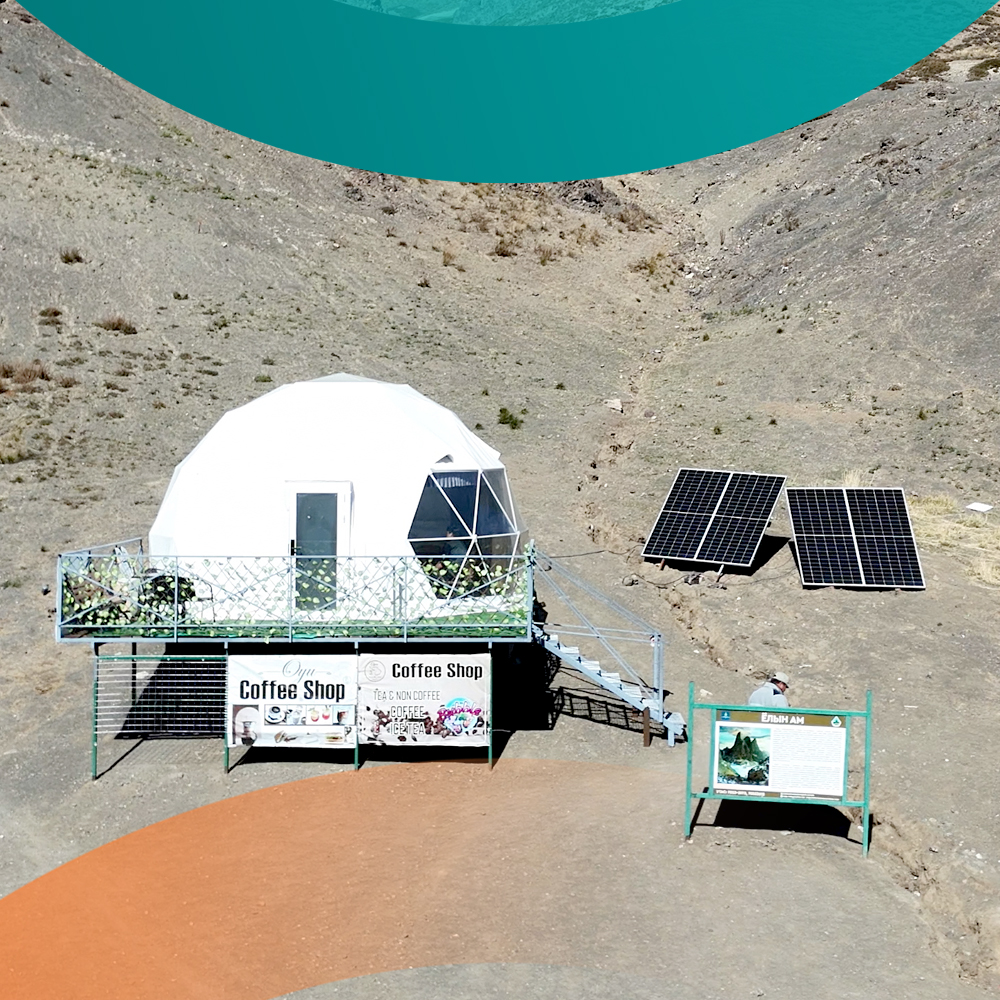 Даланзадгад суманд “Оюу” кафе, номын дэлгүүрээ зээл авч нээжээ