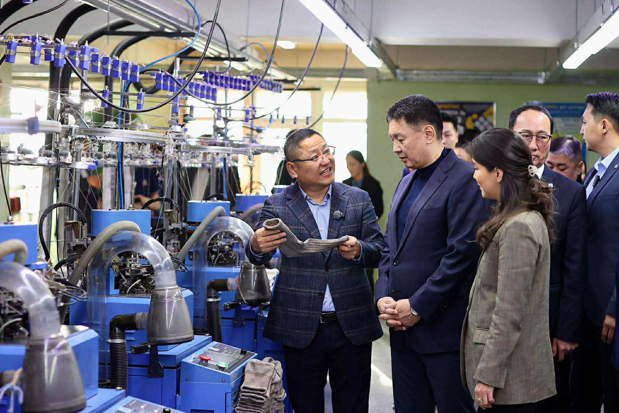 “Цагаан алт” хөтөлбөрийн дүнд түүхий эдийн 70 орчим хувийг дотоодын үйлдвэрлэгчид бэлтгэжээ