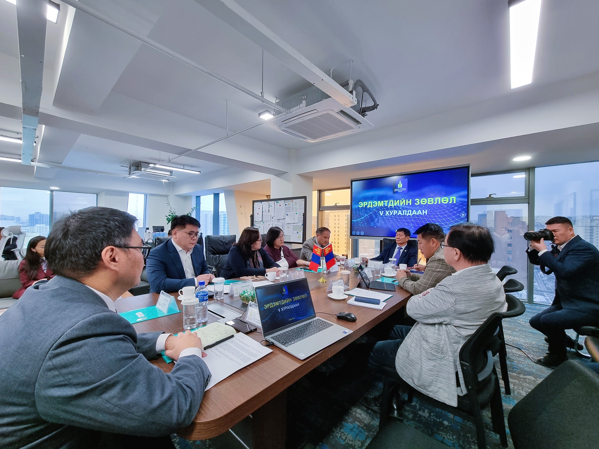 Эрдэмтдийн зөвлөл хагас коксон түлш хэрэглэснээр агаарын бохирдол 40-50 хувь буурсан гэж дүгнэв