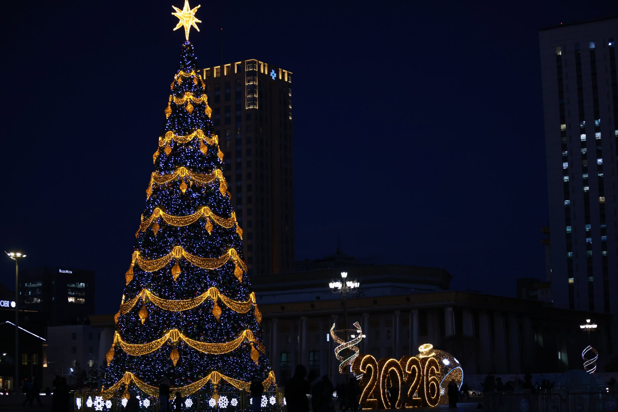 “Улаанбаатарын мөнгөн шөнө-2025” шоу тоглолт 21:00 цагт эхэлнэ