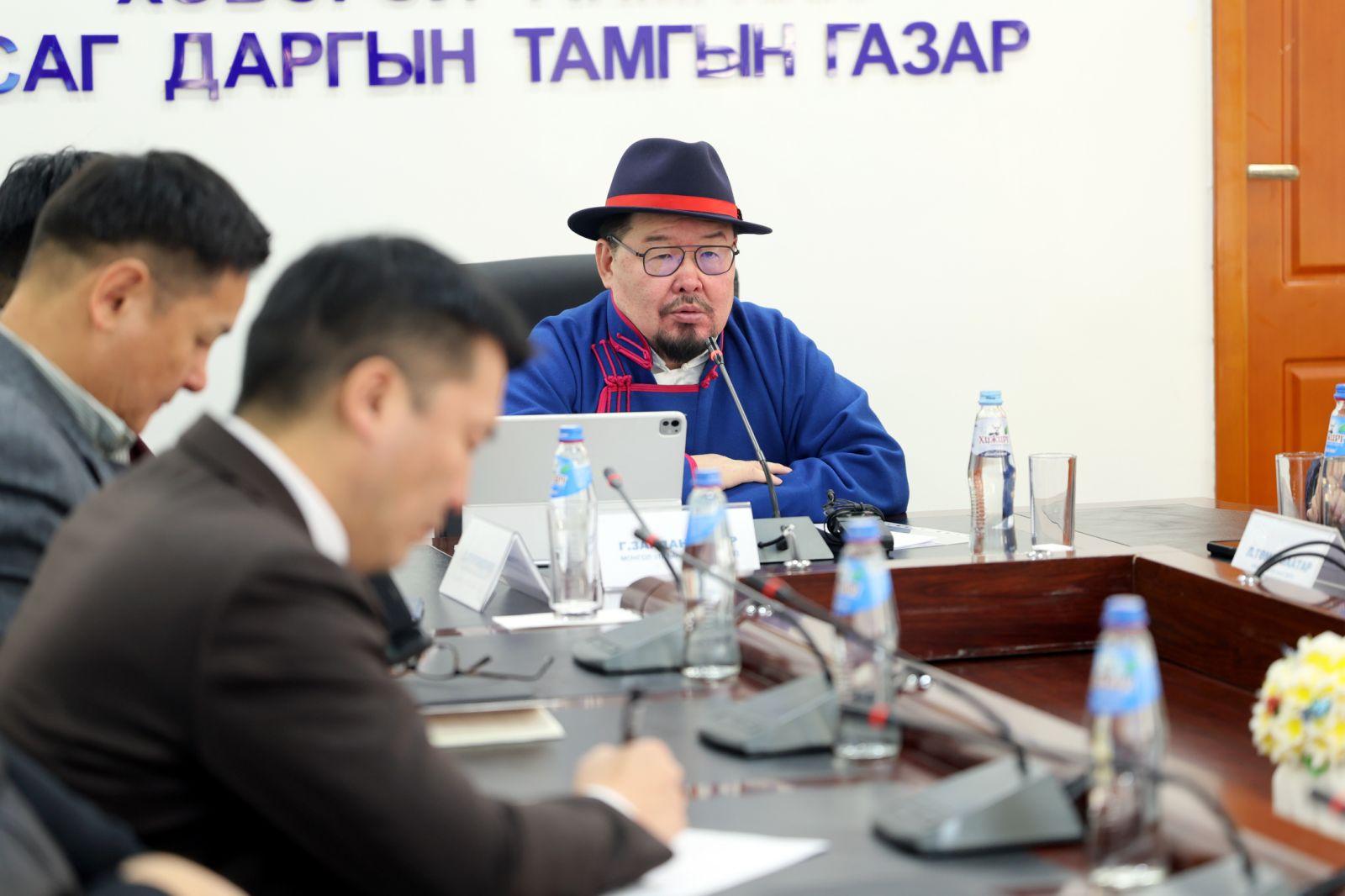 Г.Занданшатар: Эдийн засгийн өсөлтийн үр өгөөжийг иргэдэд хүртээмжтэй хүргэхэд орон нутгийн удирдлагууд санаачилгатай ажиллах ёстой