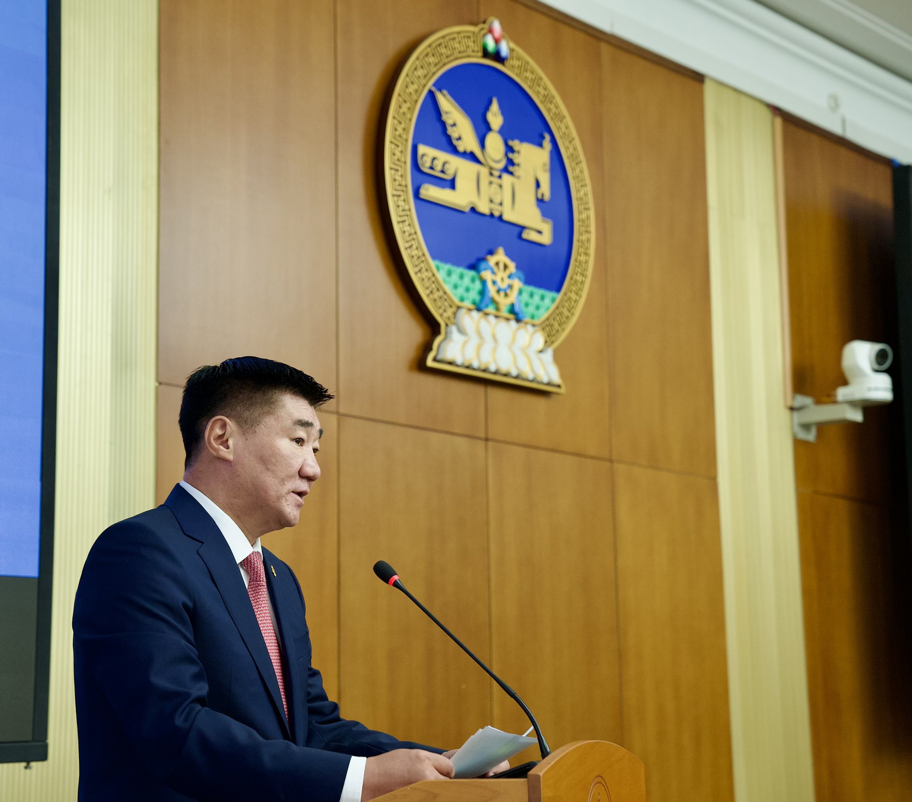 С.Бямбацогт: Иргэн төвтэй төр гэсэн зарчмыг тугаа болгон бодитой шийдэл-дорвитой үр дүн гаргаж ажиллахыг эрмэлзэж байна