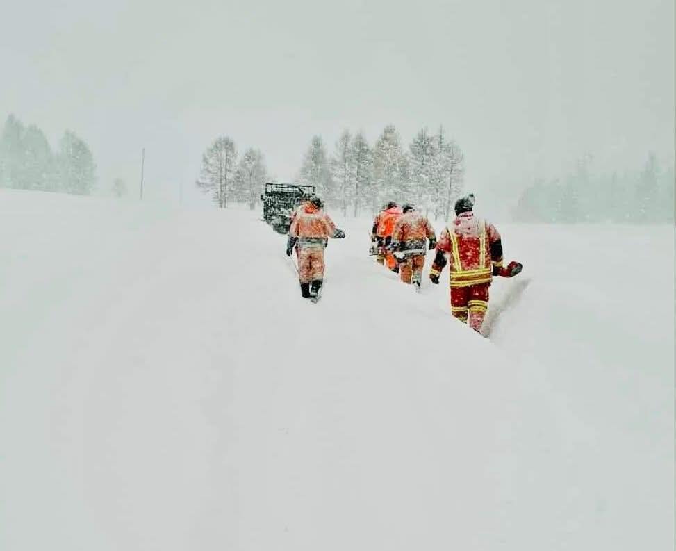 Онцгой байдлын алба хаагчид 45 иргэний амь насыг авран хамгаалжээ