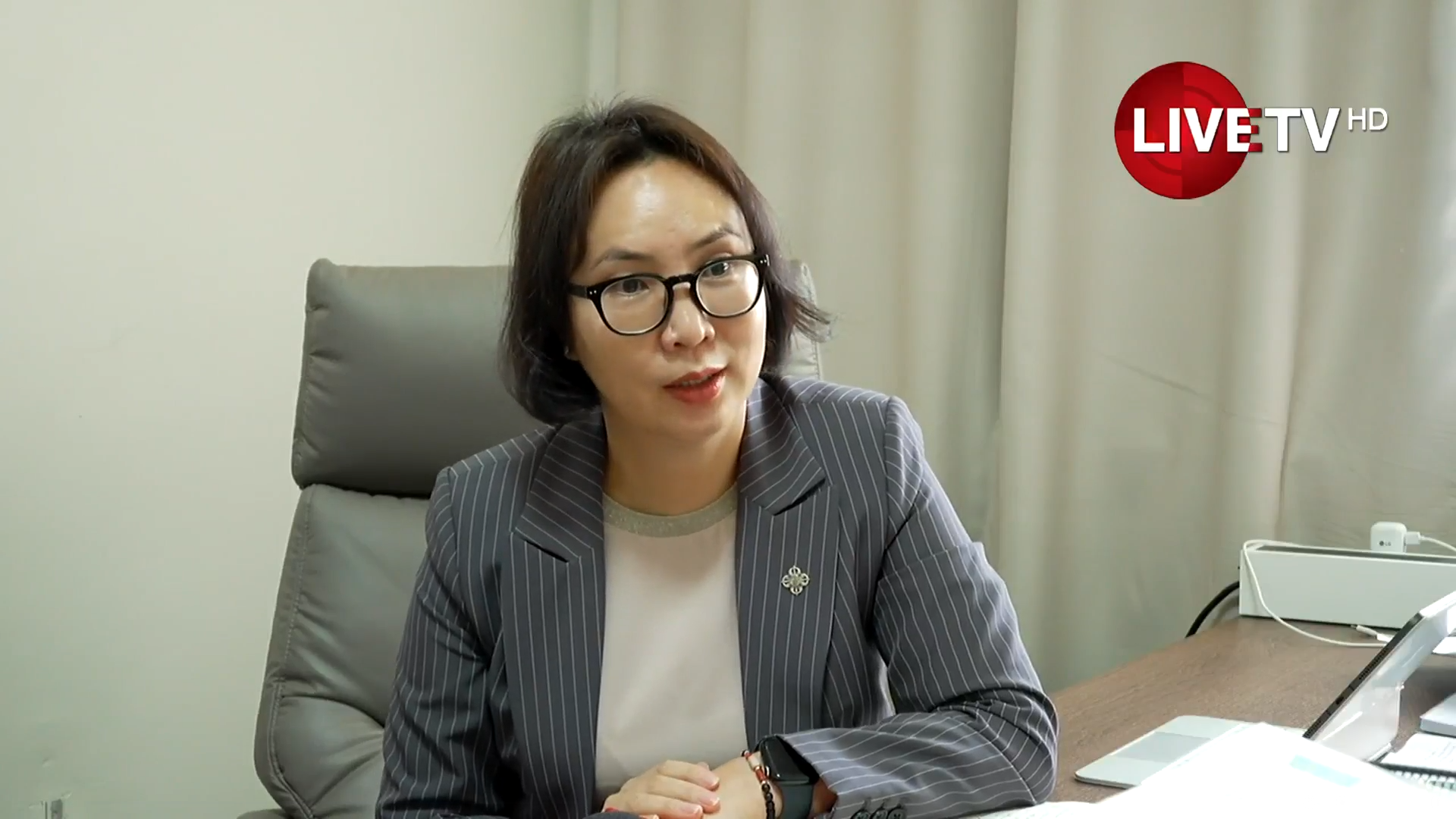 🔴М.Мандхай: “Сурагчийн үдийн хоол” хөтөлбөрийг бүх хүүхдүүдэд өгөхөд 600 тэрбум төгрөг шаардлагатай