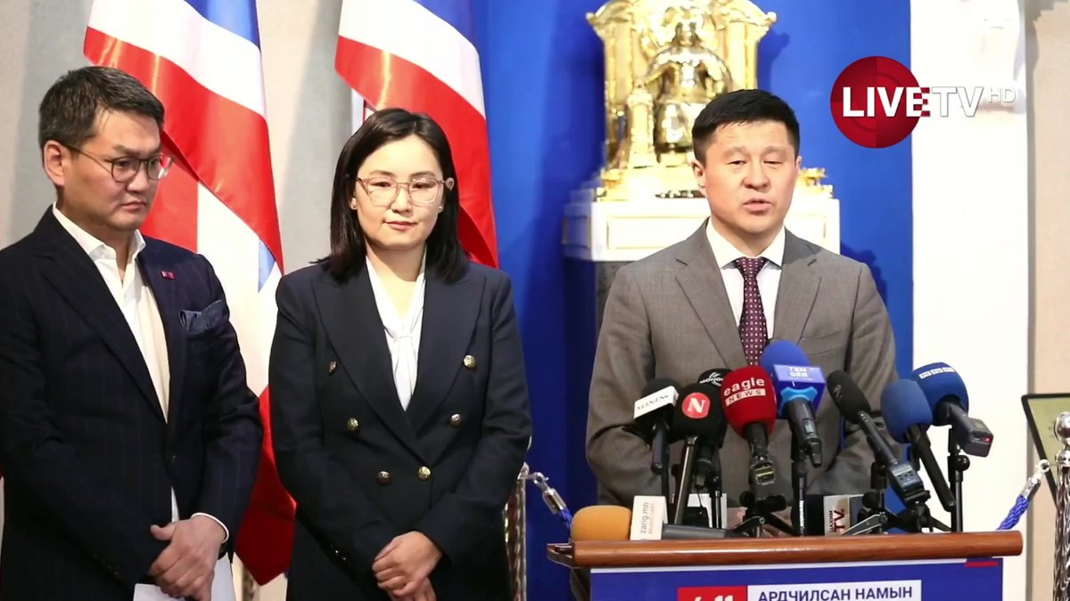 🔴 LIVE: Шадар сайд Т.Доржханд, Эрчим хүчний сайд Б.Чойжилсүрэн нарыг огцруулах саналыг Ерөнхий сайдад хүргүүлнэ
