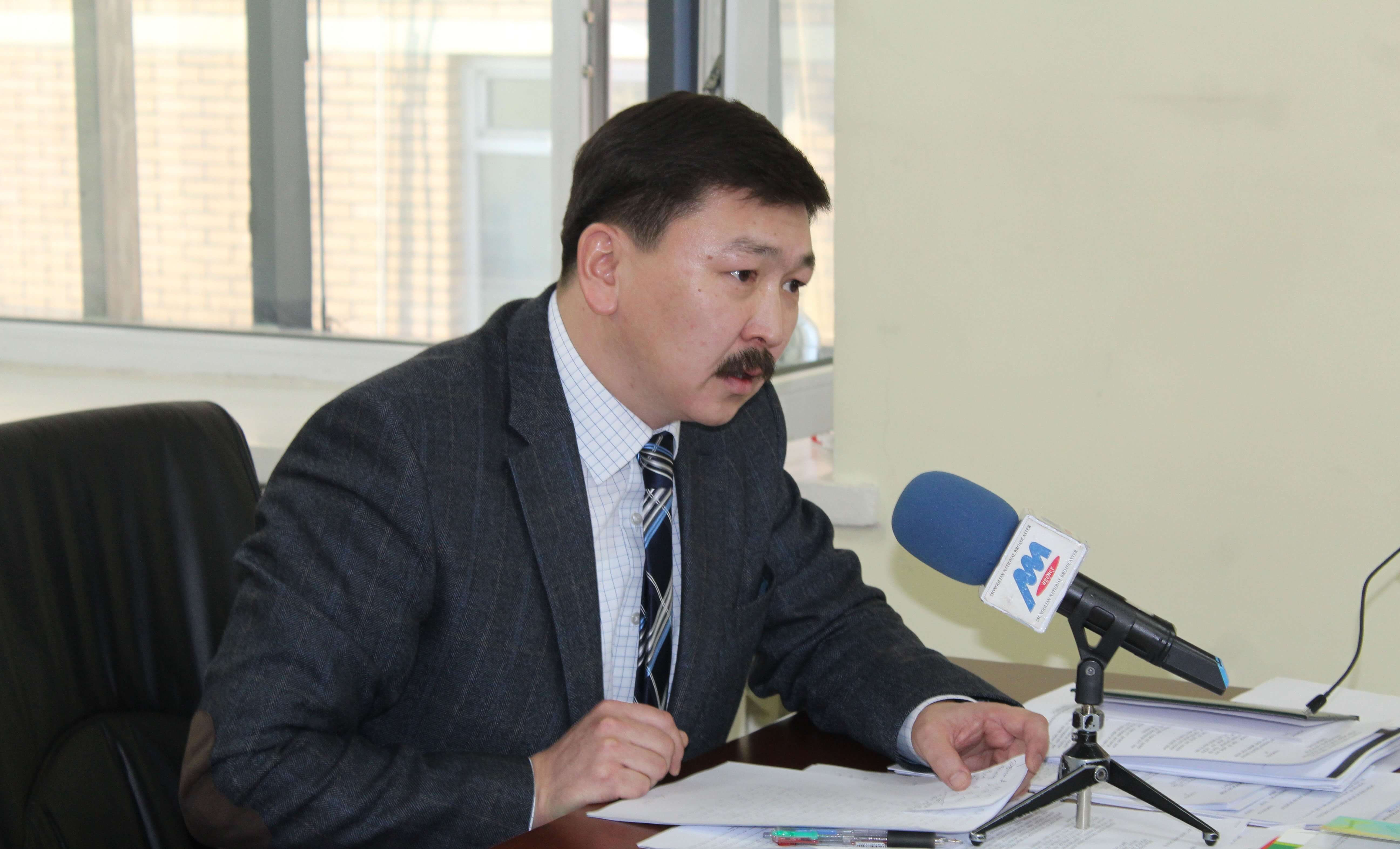 Б.Мандахбаярт хорих, Э.Амарбат тэргүүтэй хуульчдад торгох ял оноолоо