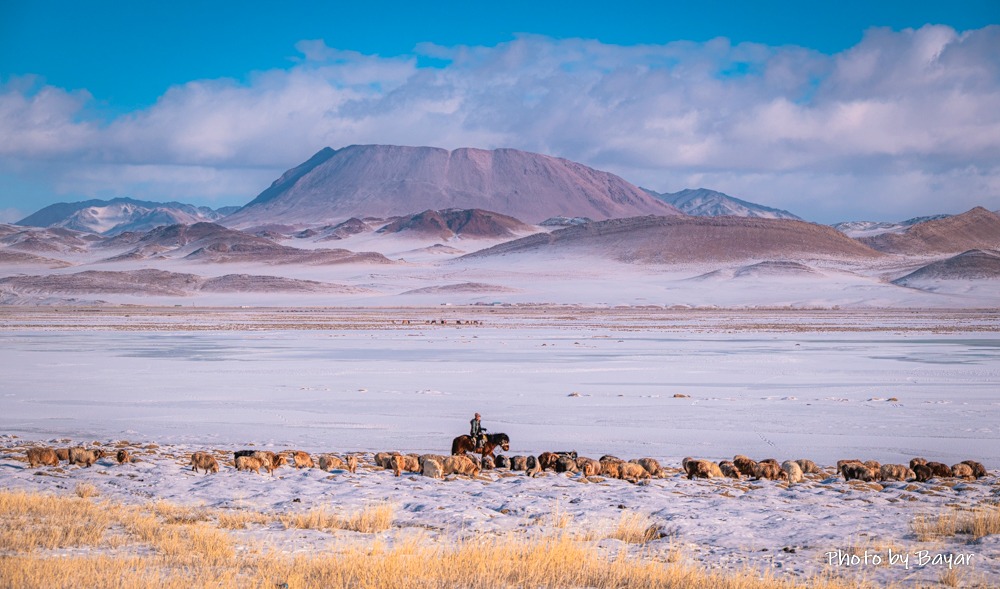 Өнөөдөр ихэнх нутгаар цаг агаар тогтуун