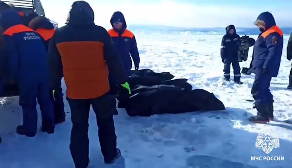 Байгаль нуурт жуулчдын машин живж, БНХАУ-ын долоон иргэн амиа алджээ