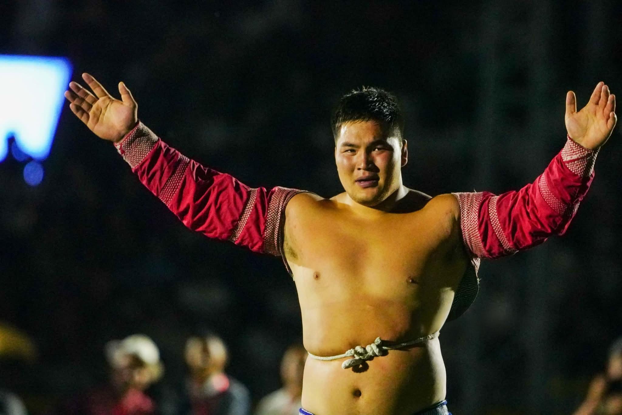 Улсын арслан Э.Батмагнай үндэсний бөхийн чансааг 4700 оноогоор тэргүүлсээр байна