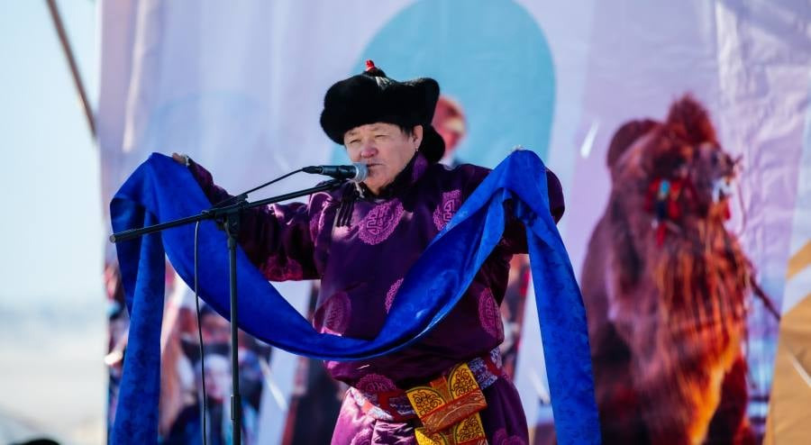 С.Мөнхжаргал: Сайн ерөөлч амьд архив шиг байж, мэдлэг, туршлагаа залуу хойчдоо өвлүүлэх ёстой