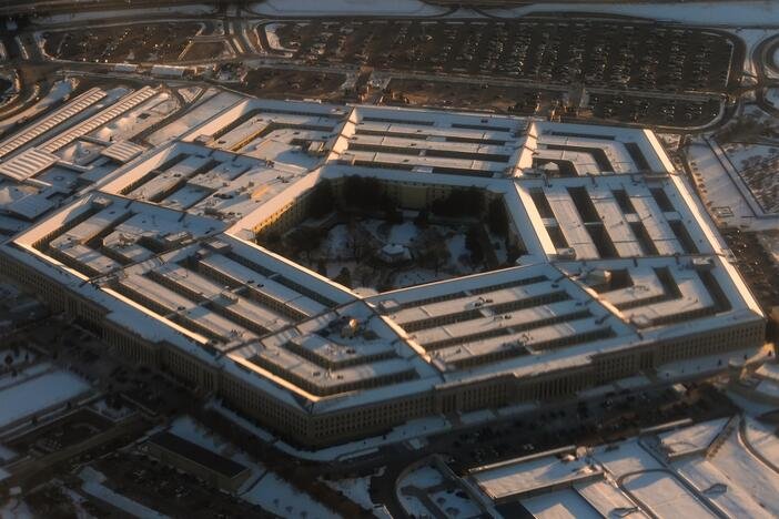 Трамп Anthropic компанийн хиймэл оюун ухааныг төрийн байгууллагад ашиглахыг хориглов