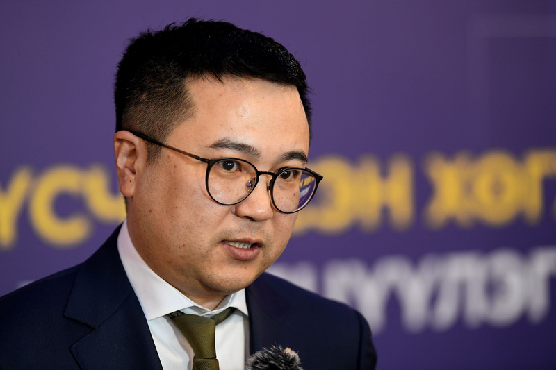 УИХ-ын гишүүн П.Сайнзоригийг Монгол Улсын хилээр гарахыг хоригложээ