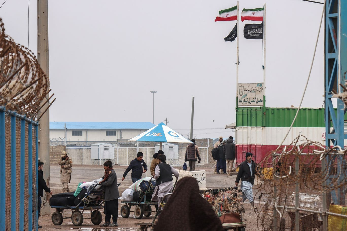 Афганистаны хилийн мөргөлдөөний улмаас 160 мянган иргэн хүнсний тусламжгүй хоцорчээ