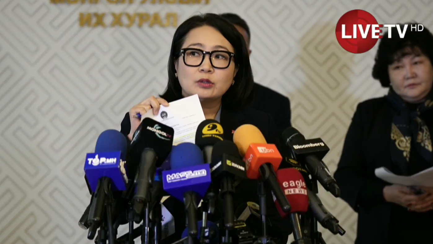 🔴Тамхины хяналтын тухай хуулийн нэмэлт, өөрчлөлтийн төслийг яаралтай хэлэлцэн батлахыг уриалж байна