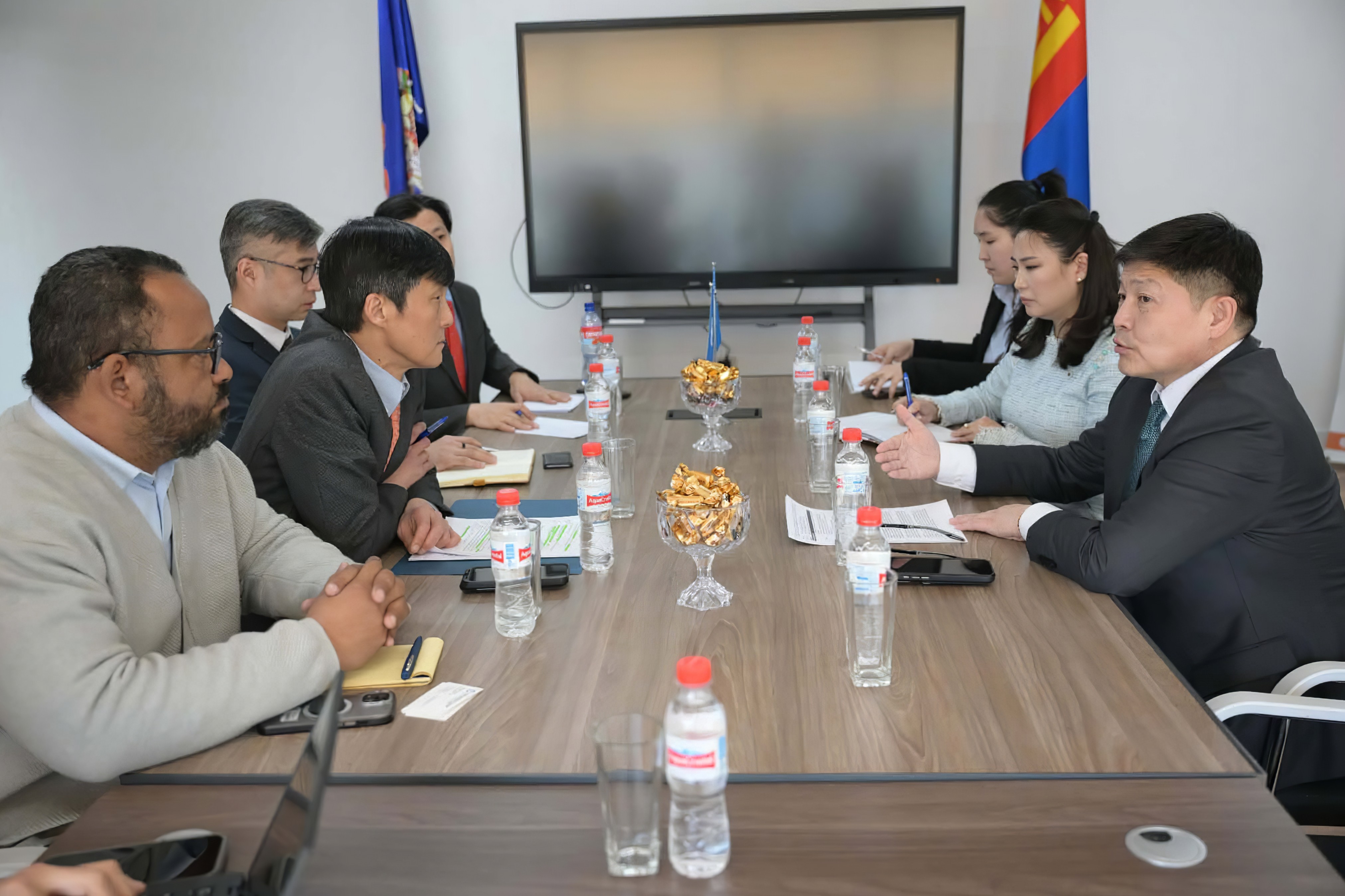 Улаанбаатар хотын үерийн эрсдэлийг бууруулахаар Дэлхийн банктай хамтран ажиллаж байна