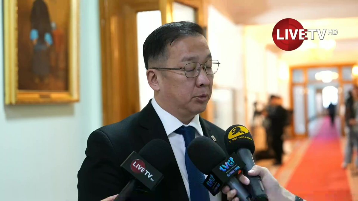 🔴LIVE: УИХ-ын гишүүн Б.Бат-Эрдэнэ: Цалин, тэтгэвэр нэмэгдүүлэх гээд ажил их байна.Ардчилсан намын гишүүд тангарагтаа үнэнч байж ажлаа хиймээр байна