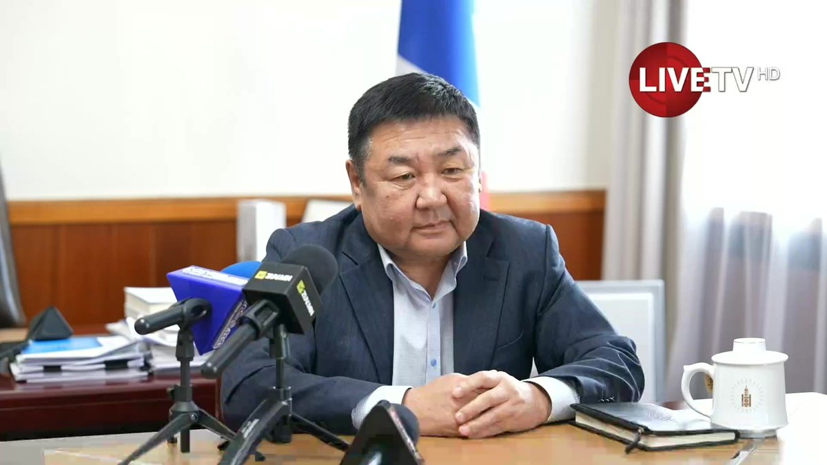 🔴LIVE: УИХ-ын гишүүн Д.Ганбат: МАН-ын 68 гишүүн өөрсдөө ирцээ бүрэн бүрдүүлэх боломжтой. Тэд ажлаа хийж чадахгүй байгаагаа Ардчилсан нам руу чихэж байна