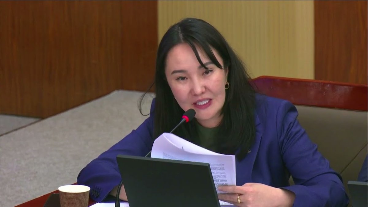 🔴 Ч.Ундрам: Эрүүл мэндийн яам сургуулийн хүүхдүүд дунд ямар аргачлалаар хийсэн бэ?