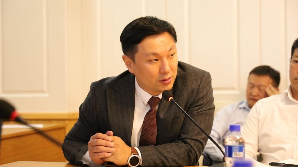 🔴 Ч.Хишигдалай: Дэлхийн зах зээлд дизель түлш, автобензиний үнэ 110 орчим хувиар өссөн бол ОХУ-аас импортолж буй үнэ 68 хувийн өсөлттэй байна