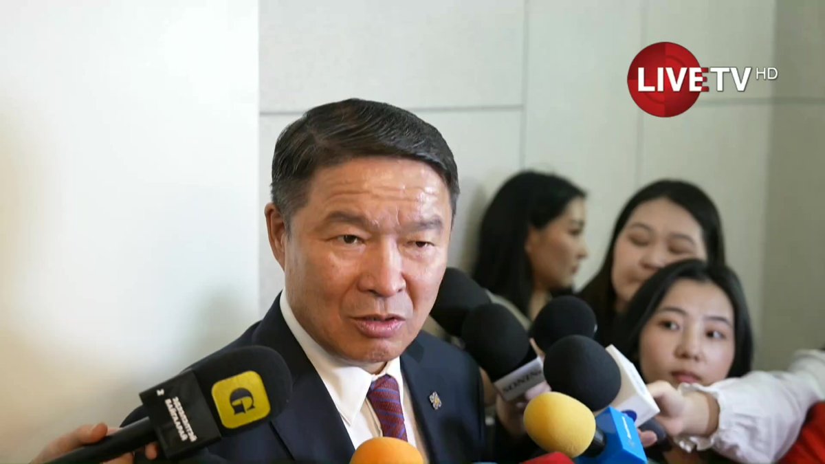 Л.Батлут Батлан хамгаалахын сайдаар улирч ажиллана