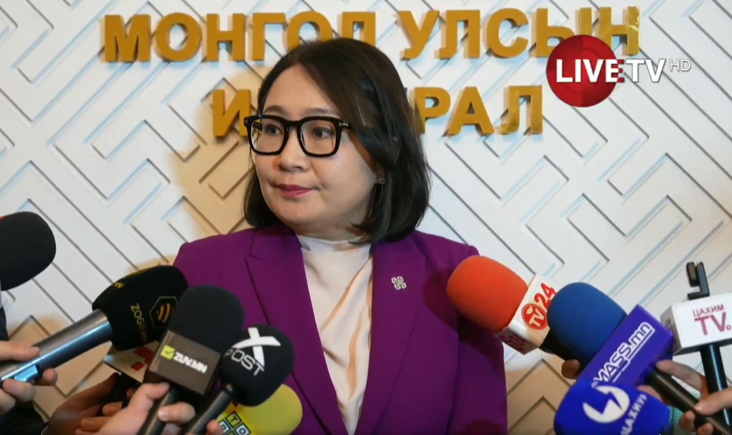 Нийтийн өмчийн тухай хуулийн шинэчилсэн найруулгын төслийг хэлэлцэж байна