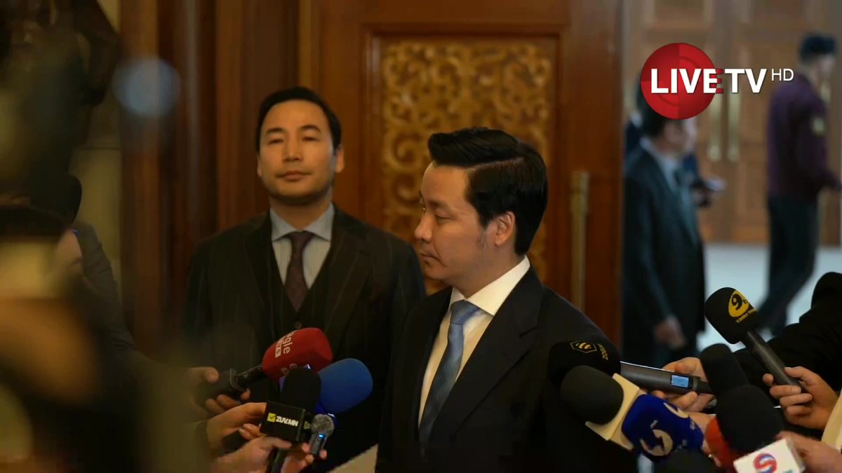 🔴А.Үйлстөгөлдөр: УИХ-ын гишүүдийн 56.4 хувийн саналаар хэлэлцэхийг дэмжлээ