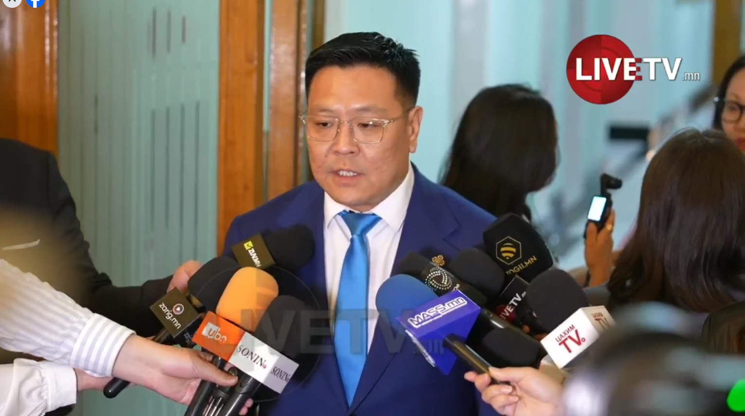 🔴Б.Баярбаатар: Амьд донороо хамгаалж, амьгүй донор олныг илрүүлэх нь хуулийн төслийн гол концепц