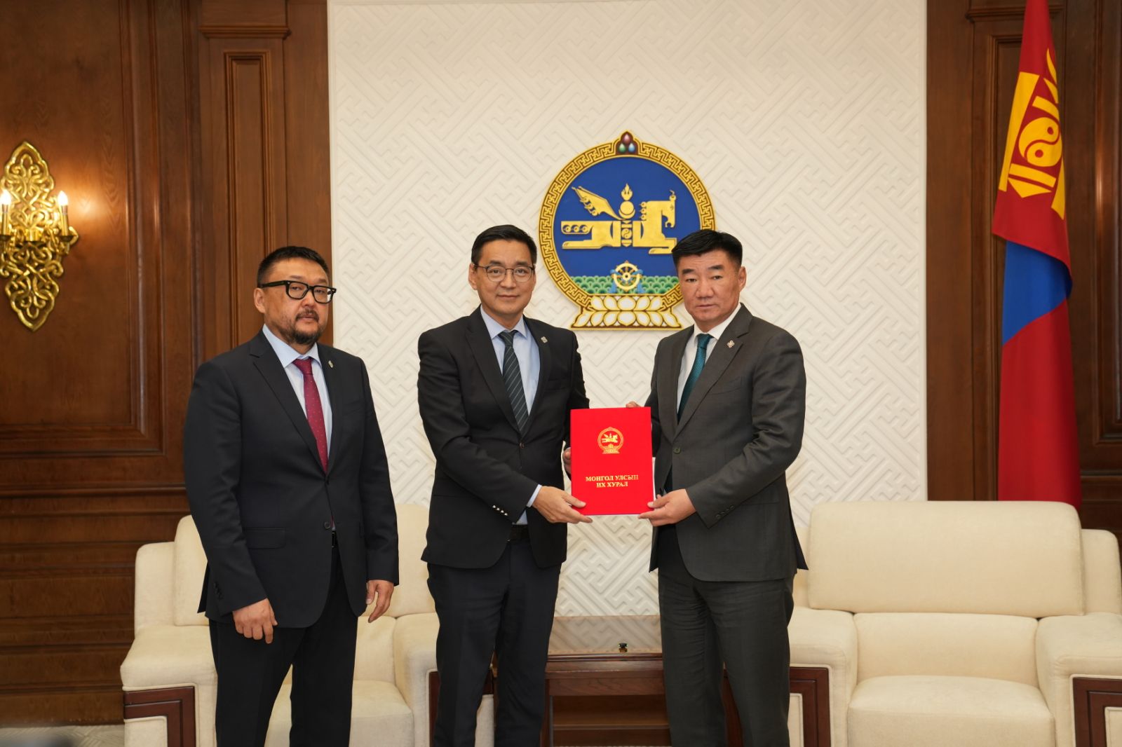 Хяналт шалгалтын хуулийг шинэчилж, сонсголын үр дүнг ил тод болгоно