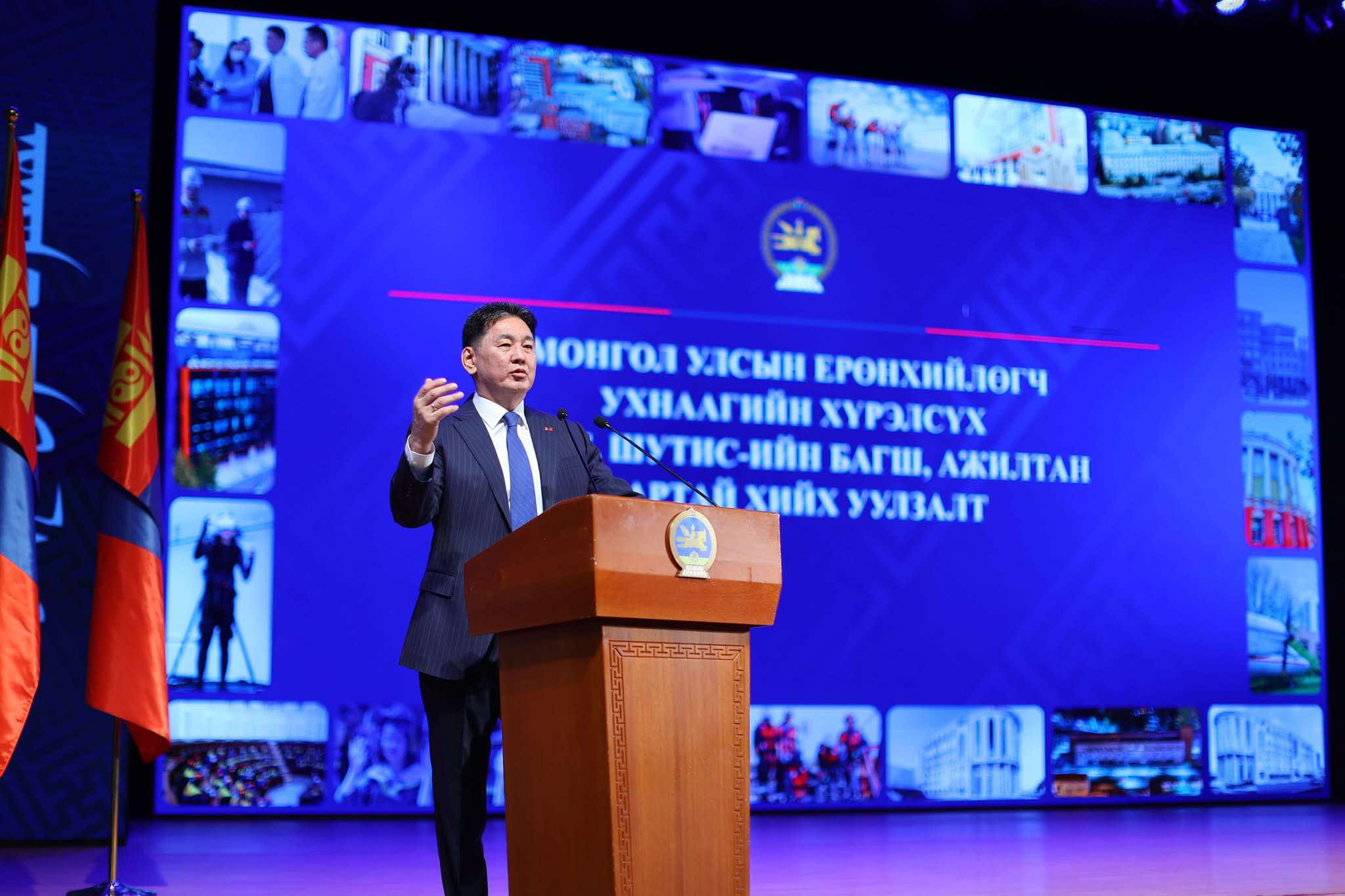 Ерөнхийлөгч У.Хүрэлсүх МУИС, ШУТИС-ийн багш, ажилтнуудтай уулзжээ