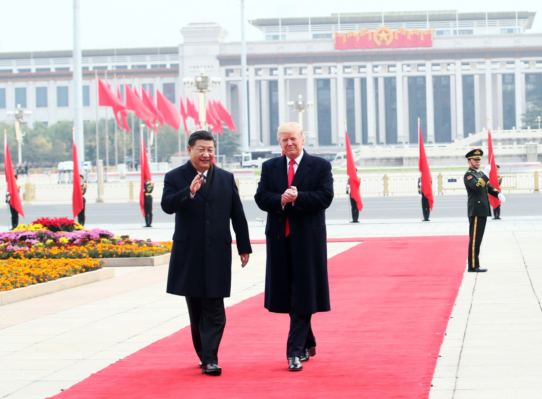 Трамп маргааш Бээжинд айлчилна
