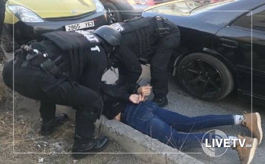 Улс дамнан хар тамхи наймаалдаг 12 хүнийг баривчиллаа