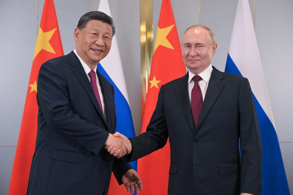 Путин Хятадад айлчилж байна