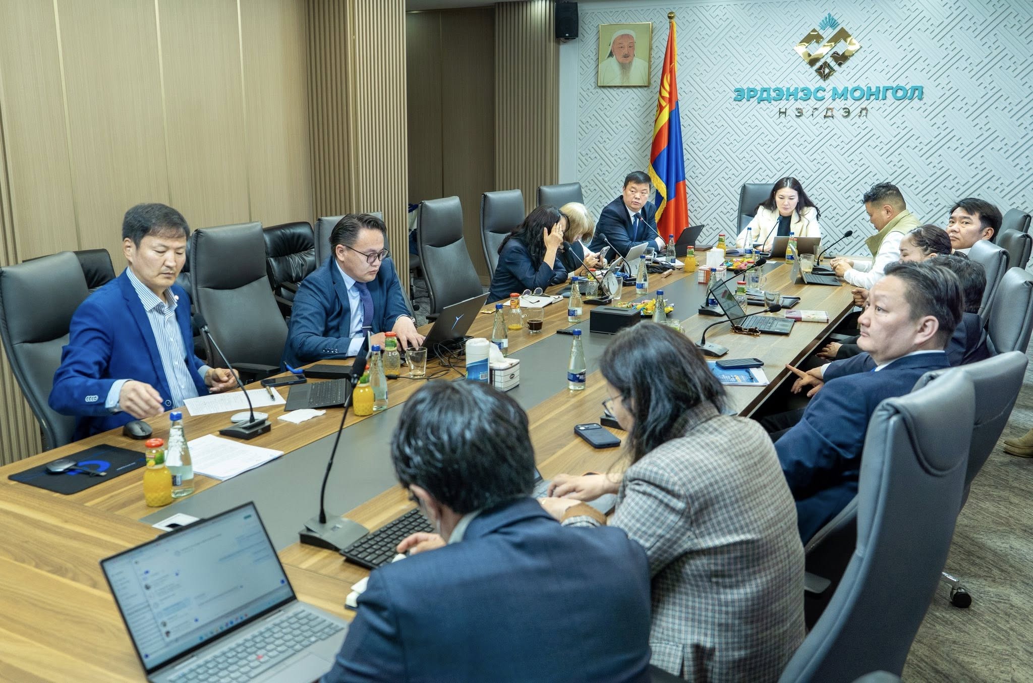 Төрийн өмчит компаниудын засаглалын шинэчлэлийг “Эрдэнэс Монгол” ХХК эхлүүллээ