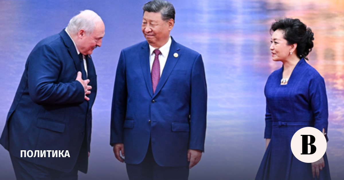 Путинтэй хаалттай уулзалт хийсэн Беларусийн ерөнхийлөгч тэр даруй Бээжинд айлчилж Си Зиньпинтэй уулзжээ