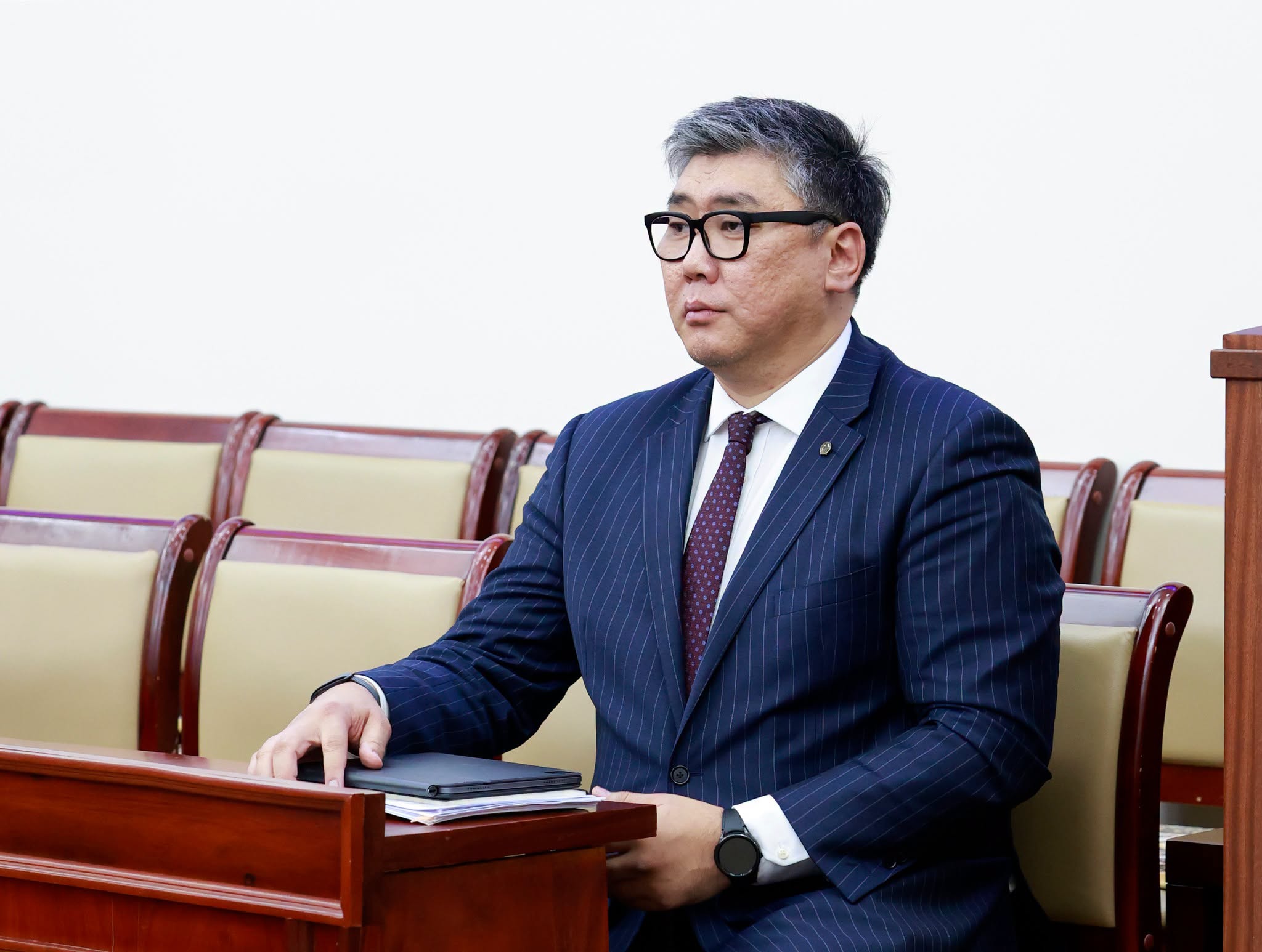 Энхболдын Анарыг Монголбанкны Тэргүүн дэд Ерөнхийлөгчөөр томиллоо