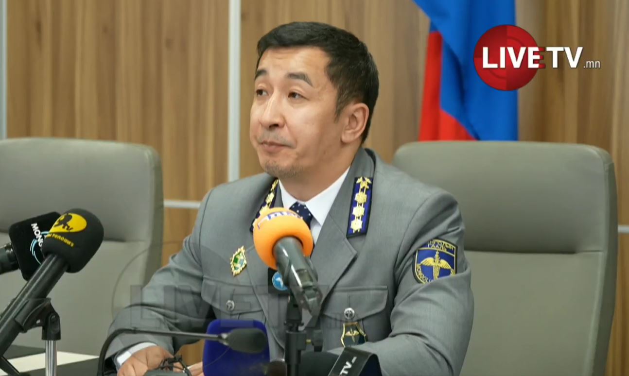 🔴12.2 кг алт хууль бусаар нэвтрүүлэхийг завджээ