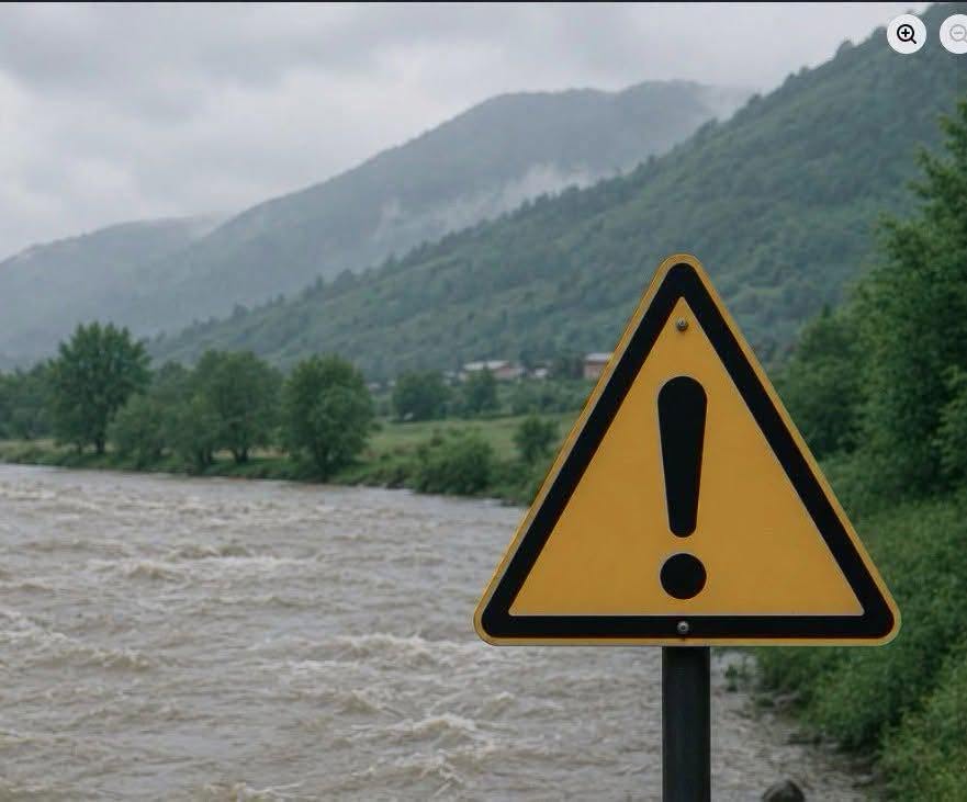 Усархаг бороо үргэлжлэн орж, голуудын усны түвшин нэмэгдэнэ